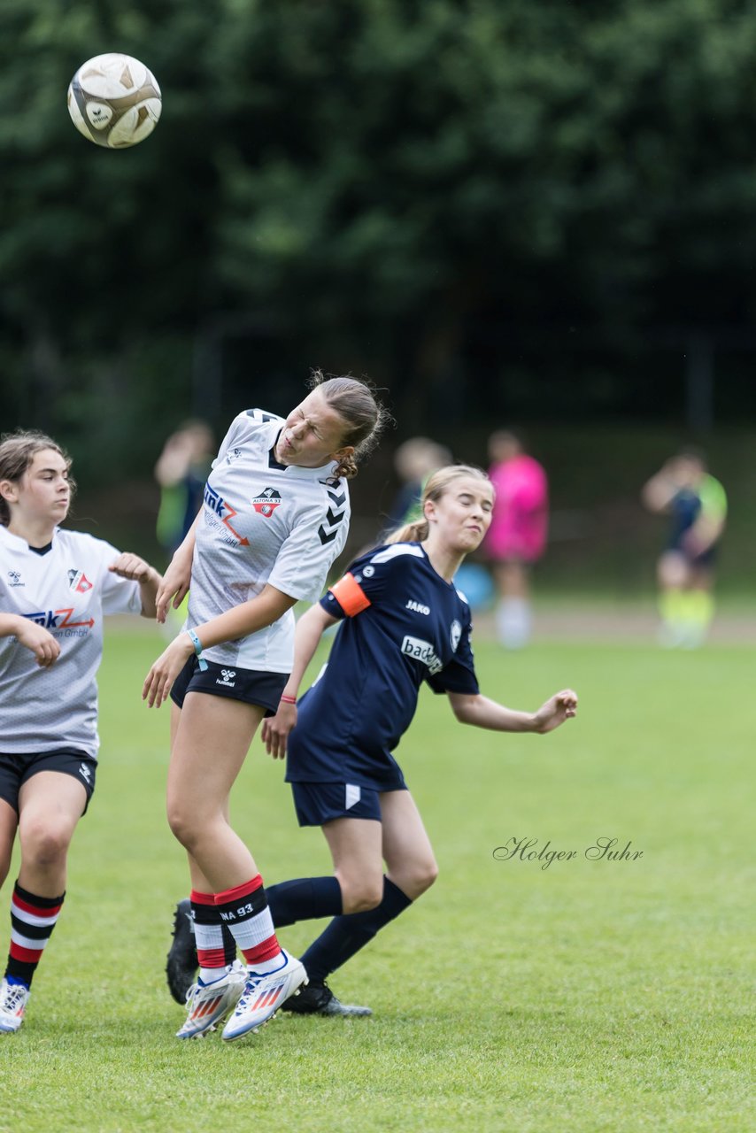 Bild 325 - Loewinnen Cup